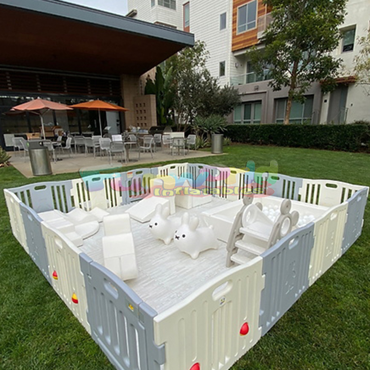Kids Outdoor Fence - Baby PlaypeIndoor/Outdoor Soft Play Fence Set