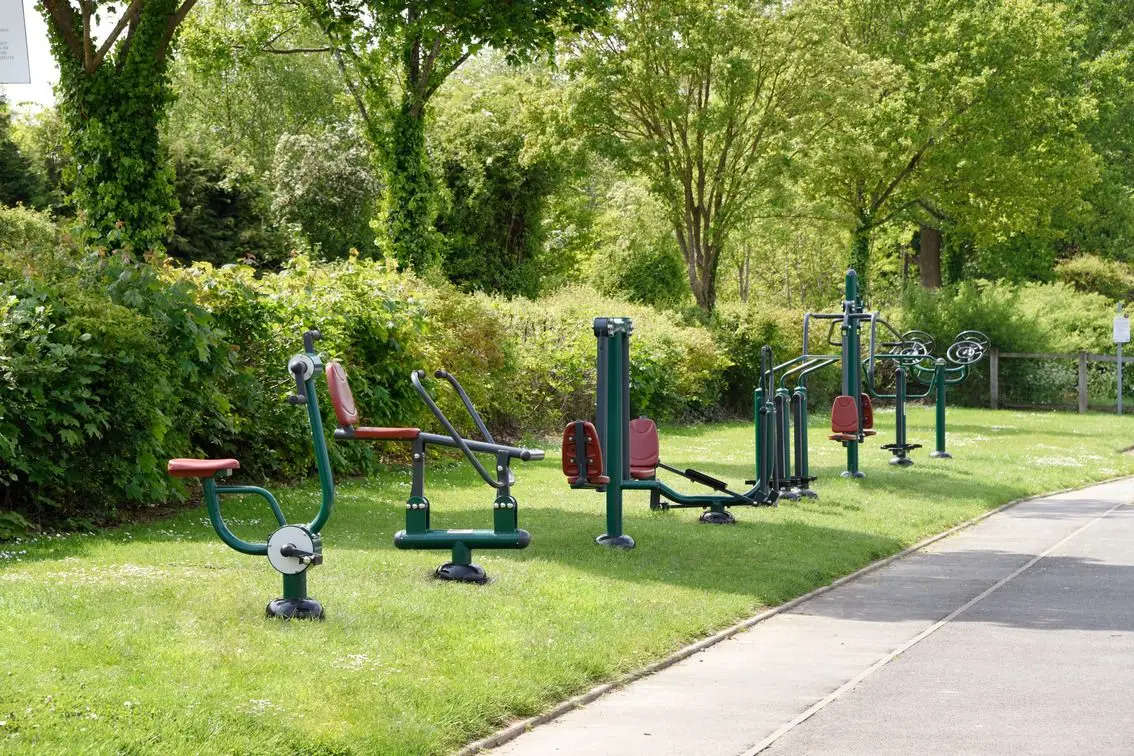 MCG  Training Community Square - огляд і ціна Kids Outdoor Gym Equipment